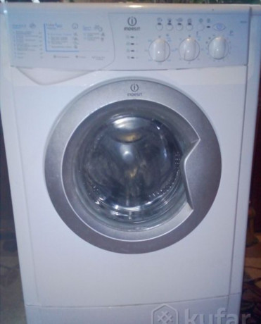 stiralka-indesit-wisl-83-a-45-kg-800-ob-uzkaia-40-sm-big-0