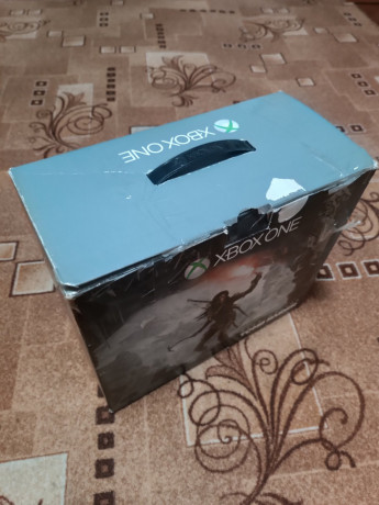 igrovaia-pristavka-xbox-one-console-1-tb-s-dokumentami-big-6