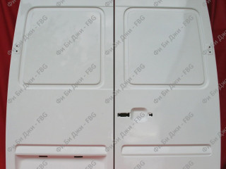 Задние двери Мерседес Спринтер W901-905, из стеклопластика