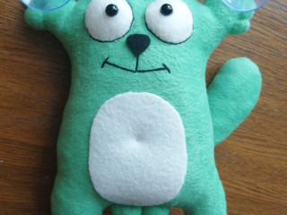 Коты Саймоны на присосках на стекло в машину.