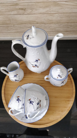 polskii-farforovyi-cainyi-nabor-seriia-rococo-gus-big-4