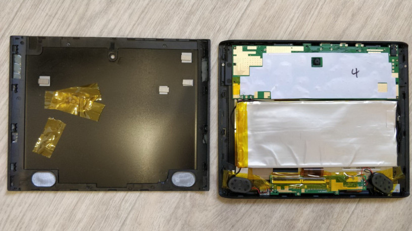 planset-neispravnyi-pipo-max-m5-16gb-3g-big-5