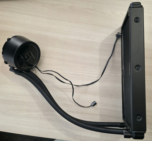 szo-deepcool-gammaxx-l240-big-2