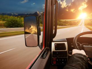 Опыт от 1 года по Европе – приглашаем водителей C+E