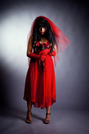 maskaradnye-nariady-prokat-i-posiv-k-xellouinu-krovavaia-nevestapsixpalacuzniki-big-2