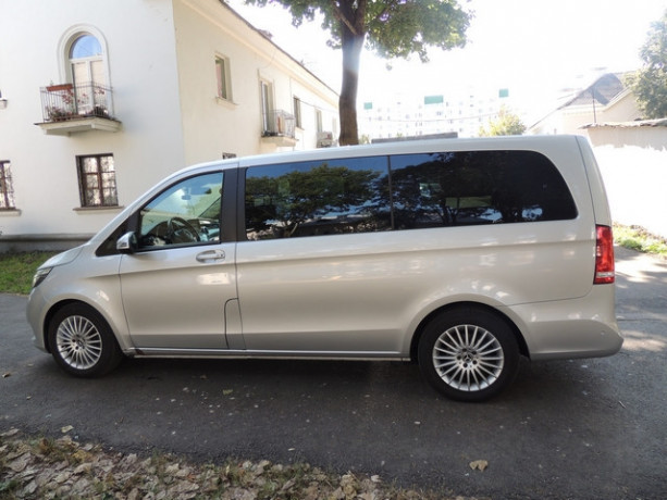 arenda-minivena-s-voditelem-big-1