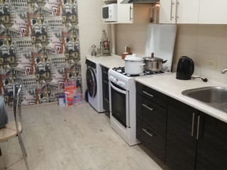 В коттедже на сутки до 6 комнат переночевать группе до 20 чел