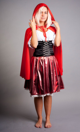 maskaradnye-nariady-prokat-i-posiv-vzroslym-big-4