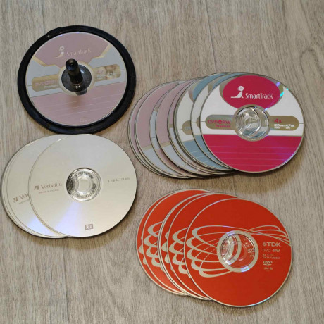 diski-dvd-34-stuki-odnim-lotom-big-1