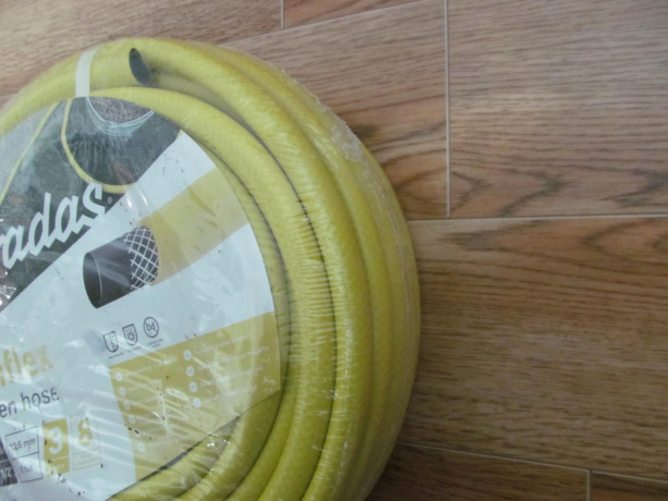 slang-polivocnyi-sadovyi-bradas-12-diuima-20m-3-x-sloinyi-armirovannyi-polsa-big-1