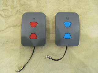 Пульт ДУ для ворот, ролет, шлагбаумов новый, HORMANN HSM2 433,92 MГц, красные, синие кнопки