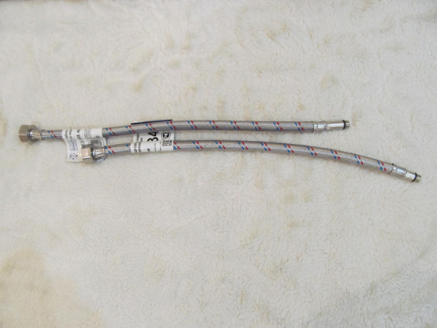 slang-vodoprovodnyi-gibkaia-podvodka-dlia-smesitelia-kompaniia-rms-rf-g12-m10-40-sm-big-0