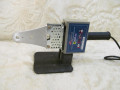 apparat-dlia-svarki-plastikovyx-trub-asp-15-v403-1500vt-nasadki-20-32mm-v-korobke-small-0