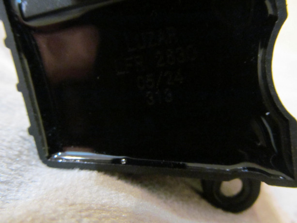 bmw-rezistor-elektroventiliatora-otopitelia-luzar-lfr2630-big-4