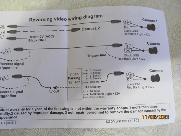 avtomobilnaia-kamera-zadnego-vida-4-sv-diodov-dlia-monitora-komplekt-provodki-big-4