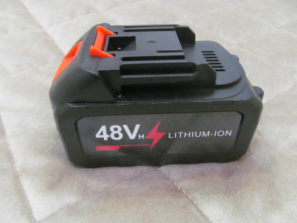 akkumuliator-dlia-elektroinstrumenta-mini-pila-usm-mini-moika-i-td-21v-12-ah-big-0