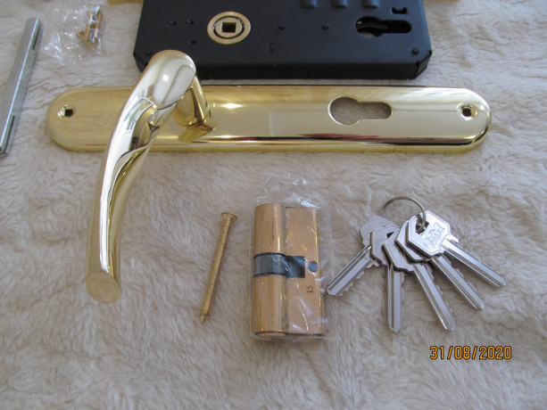 zamok-vreznoi-nora-m-n100-85-v-cvet-zoloto-novyi-v-upakovke-big-2