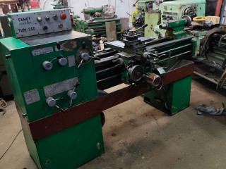 TUM-35D токарно винторезный станок