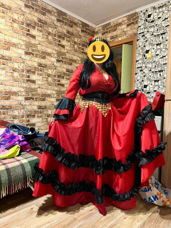 maskaradnye-nariady-prokat-i-posiv-master-po-posivu-big-1