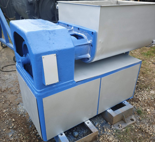 farsemesalka-335-lreduktor-c2u-250-c2u-315-big-0