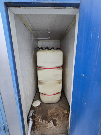 dizel-generatornaia-ustanovka-fg-wilson-v-konteinere-big-5