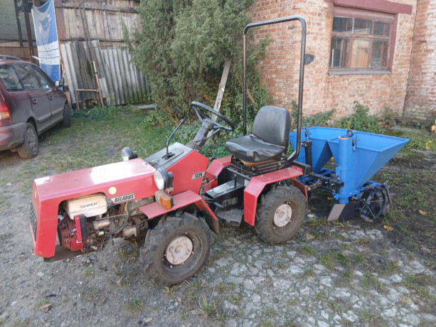 kartofelesazalka-2kst-01-01-dlia-mini-traktorov-big-1