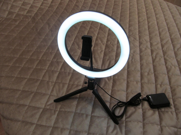 kolcevaia-lampa-26-sm-s-nastolnym-stativom-19-sm-mod-fhs-261-big-6