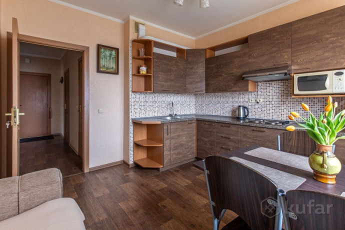 1-komn-kvartira-naxoditsia-v-2-minutax-xodby-ot-st-metro-sportivnaia-big-2