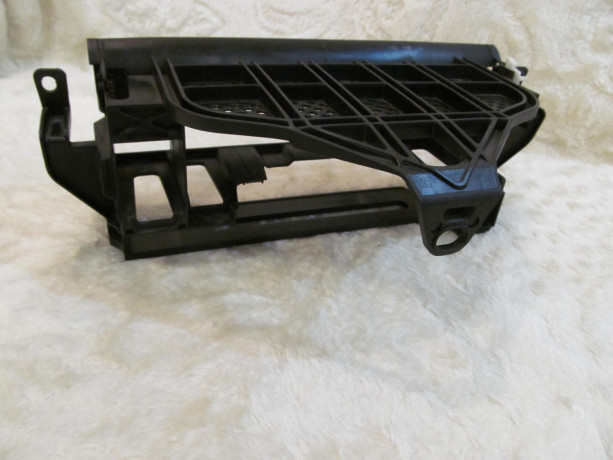 bmw-e39-statnaia-ramka-dlia-magnitoly-i-mid-big-4