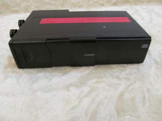 BMW e39 - CD-чейнджер, mod. BMW , made in Hungary (без проводов)