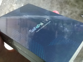 Криптокошелек Аппаратный SafePal X1