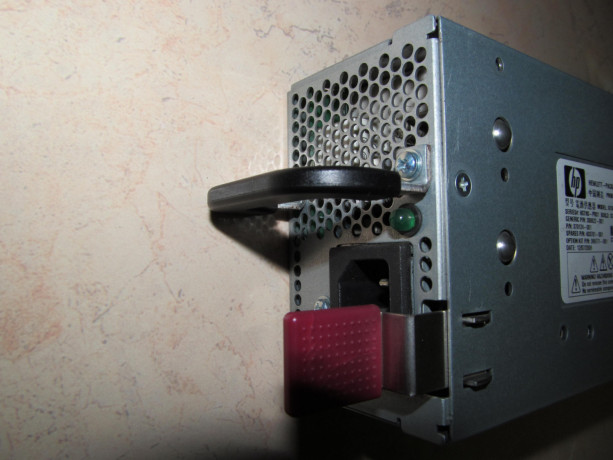 blok-pitaniia-hp-atsn-7001044-y000-1000w-dlia-serverov-proliant-ml350-g5-ml370-g5-dl380-g7-dl385p-gen8-bu-big-2