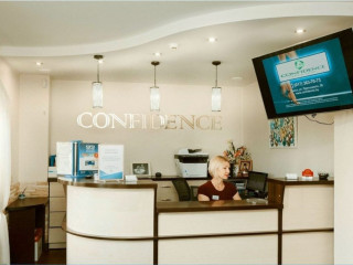 Медицинский центр Confidence