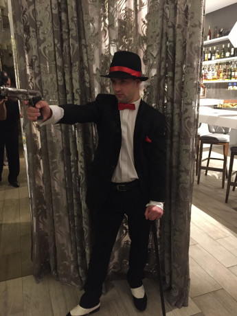 cikagomafiiakabareuznikisviashhennikikopy-kostiumy-tematiceskie-big-5