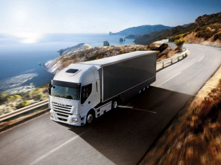 Приглашаем водителей C+E — современные MAN, гибкий график, Польша