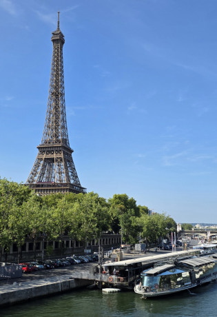 dostavka-dokumentov-pariz-minsk-pariz-big-2