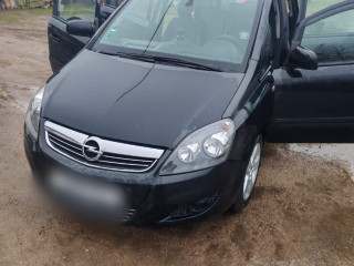 Опель Зафира